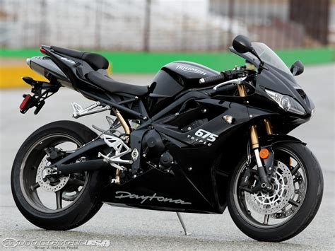 triumph daytona motorcycles